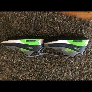 Nike air max boys size 3